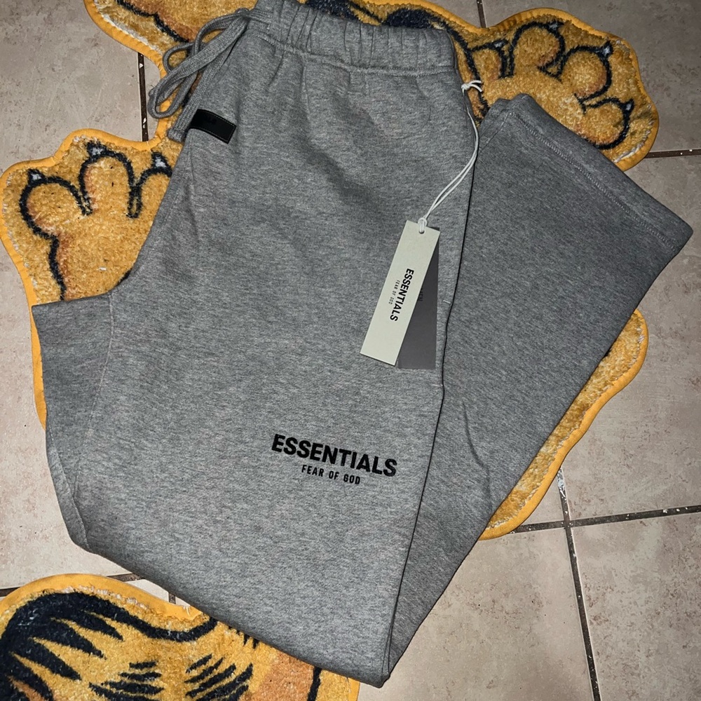 Essential Sweat Pants